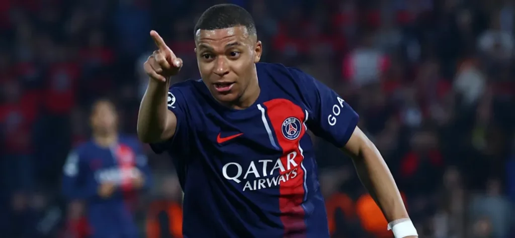 歐國盃運彩分析:法國主力前鋒姆巴佩狀態良好,準備痛擊對手